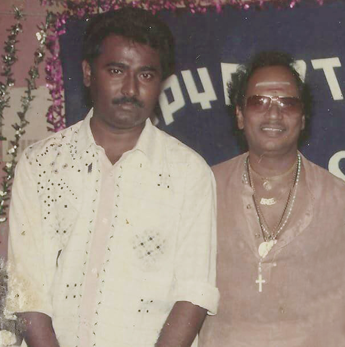 Jeni_Melodies_Violin_Instrumental_Music_Orchestra Guitar Artist_cine_light_music_in_Chennai_Tamilnadu